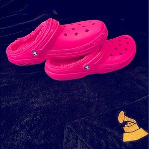 🦩 HOT PINK 🦩CROCS 🐊 M13